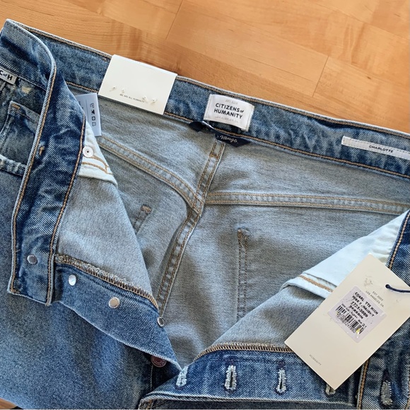 Citizens of Humanity Charlotte Jeans Straight Leg Crop Distressed Demin Size 31 - Picture 6 of 10